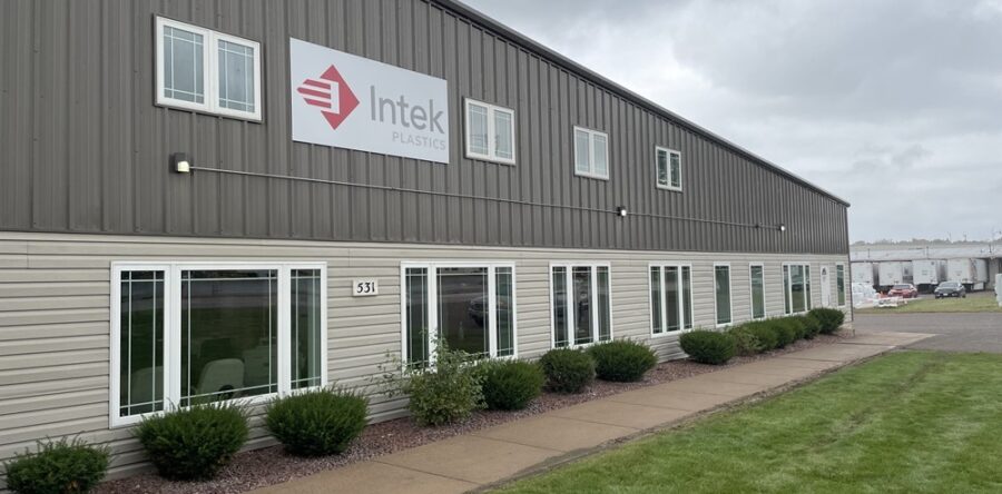 Intek Plastics acquires a large Wisconsin plastics extruder